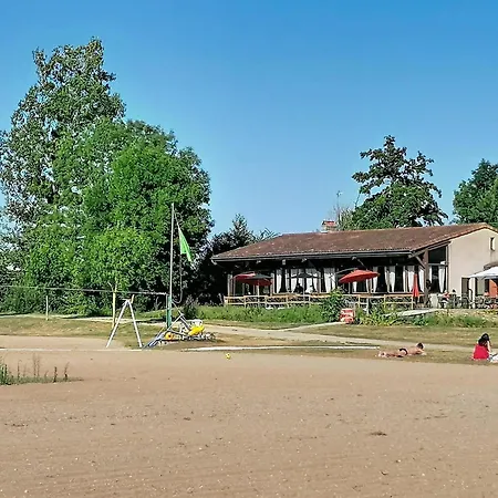 Chalet Lakeside At Park